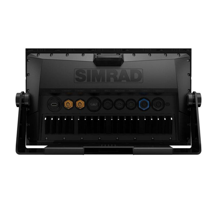 SIMRAD NSS16 evo3 S Multifunction Display featuring US C-MAP Charts